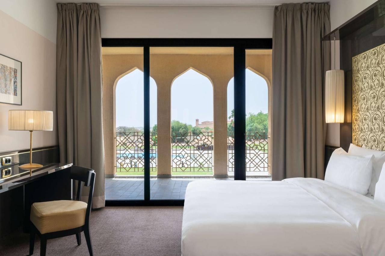Radisson Blu Hotel NʼDjamena エクステリア 写真
