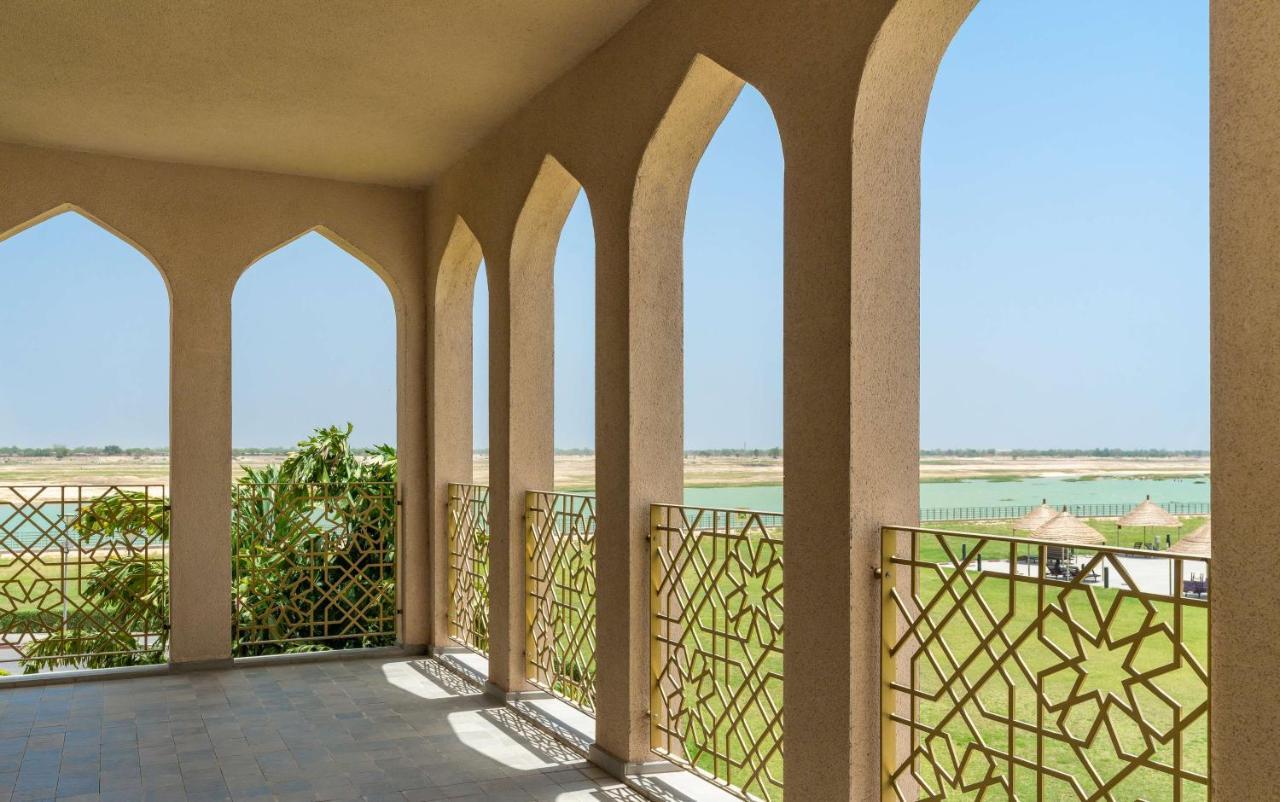 Radisson Blu Hotel NʼDjamena エクステリア 写真