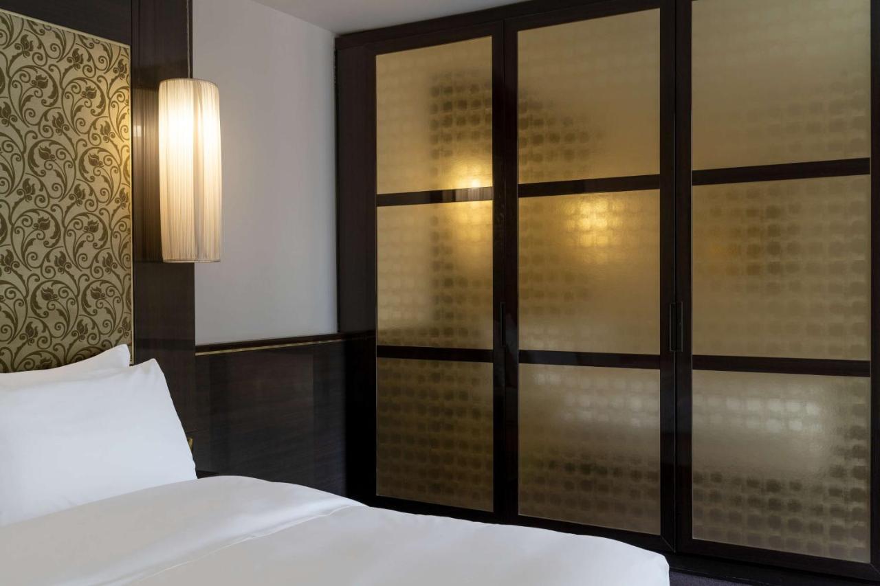 Radisson Blu Hotel NʼDjamena エクステリア 写真